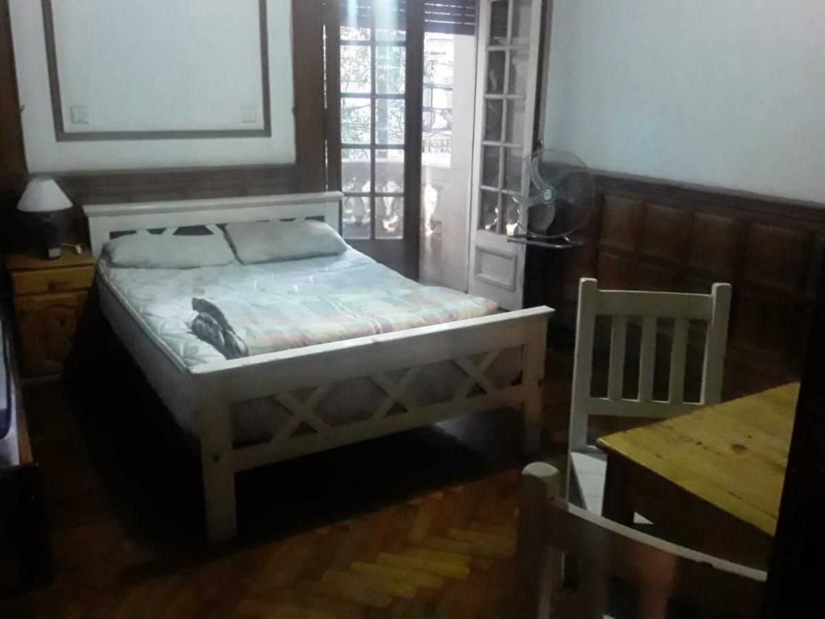 Habitac Indiv Casa De Familia, Flores Буенос-Айрес Екстер'єр фото